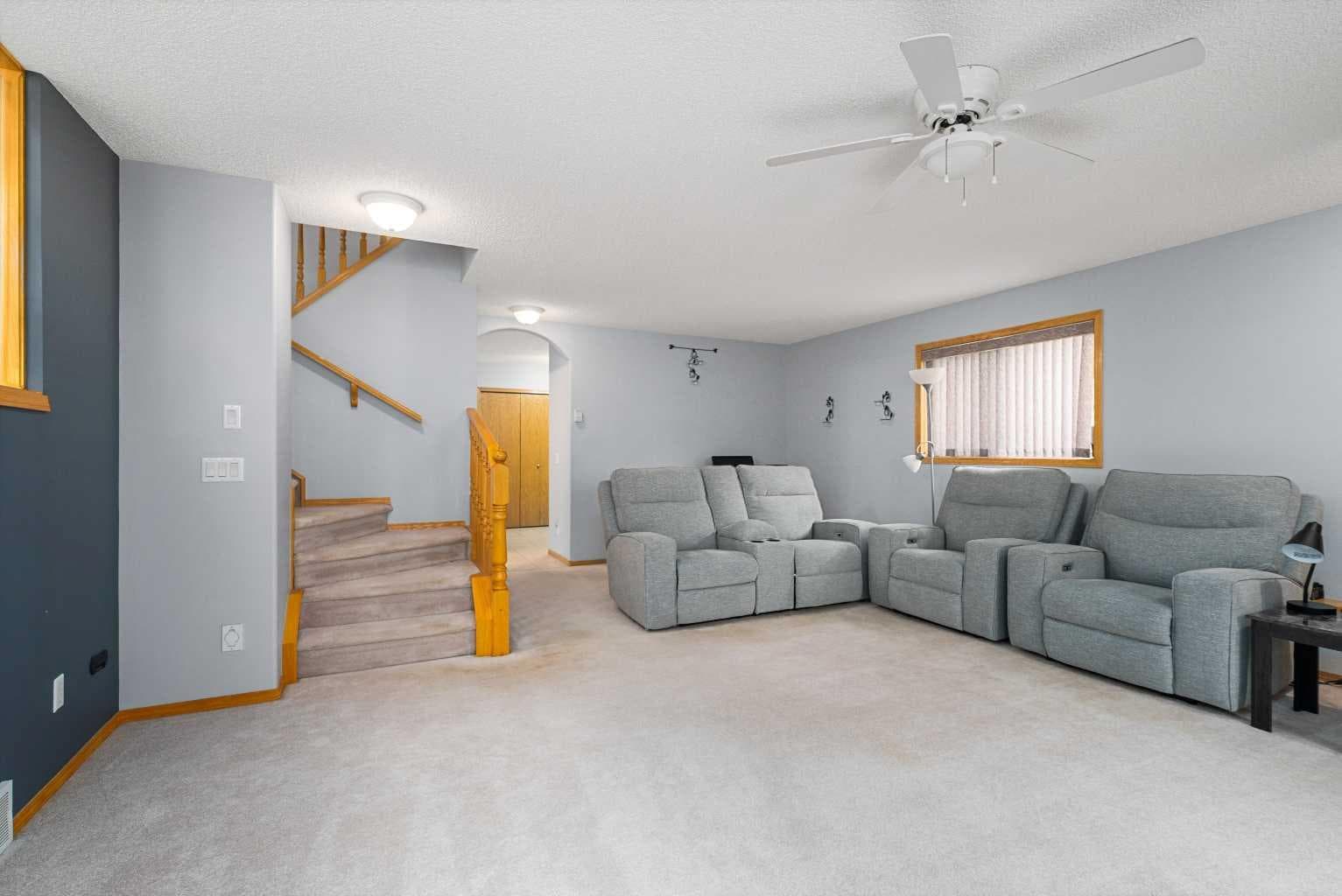 83 Silver Creek Boulevard NW