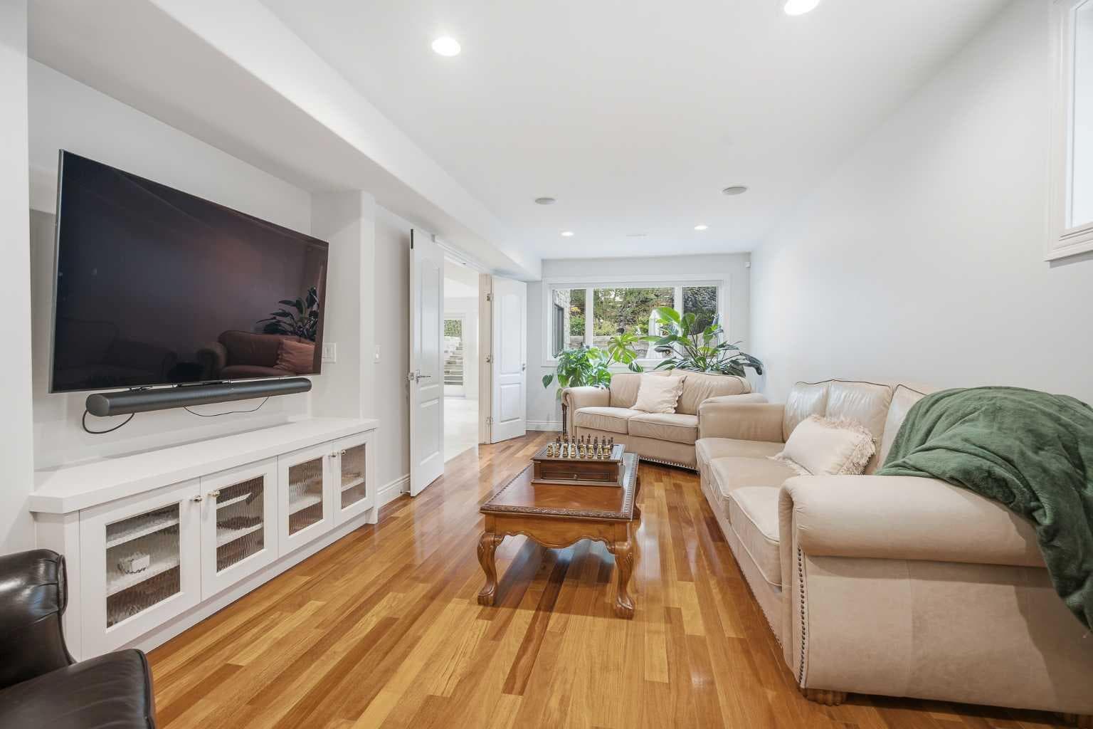 109 Shawnee Place SW