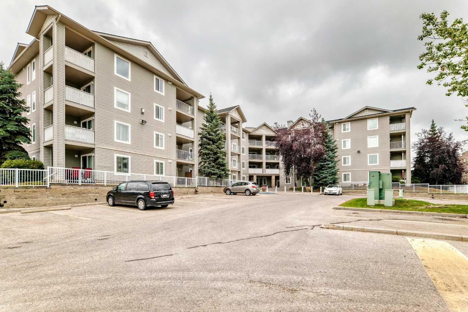 5208A, 604 8 Street SW