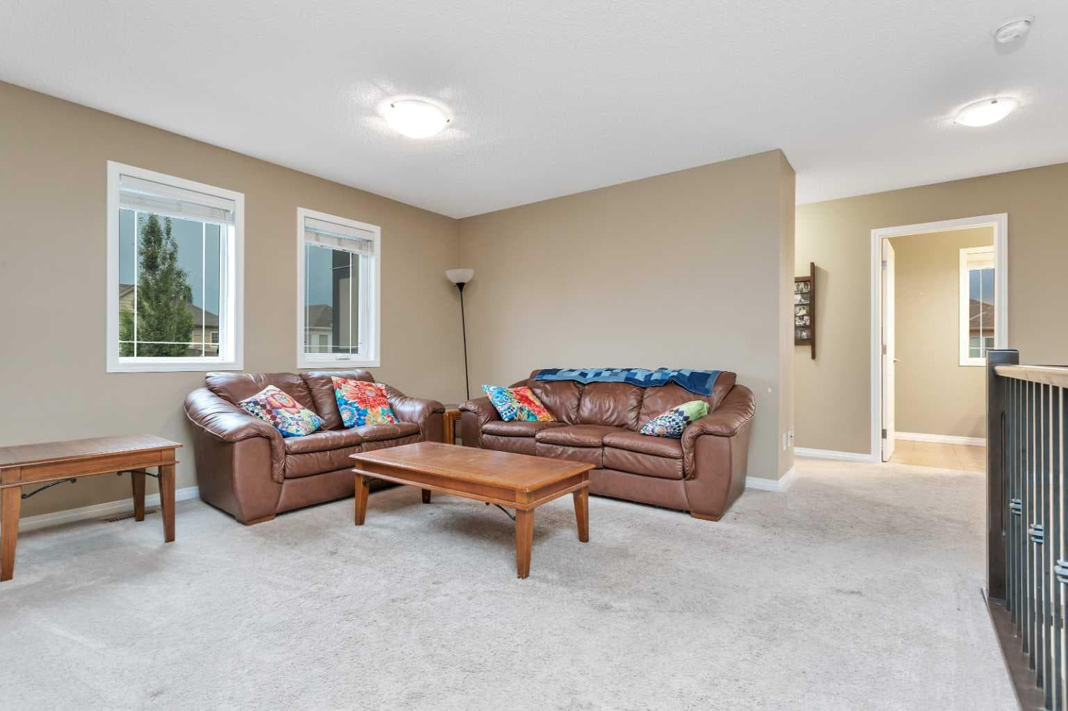 200 Windgate Close SW