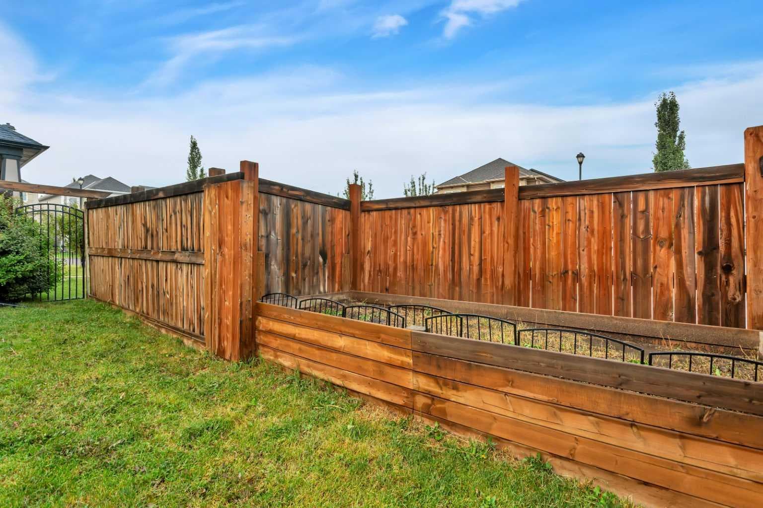 200 Windgate Close SW