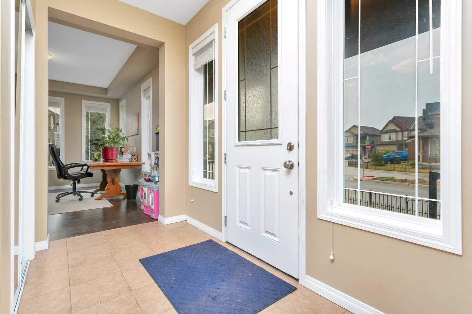 200 Windgate Close SW