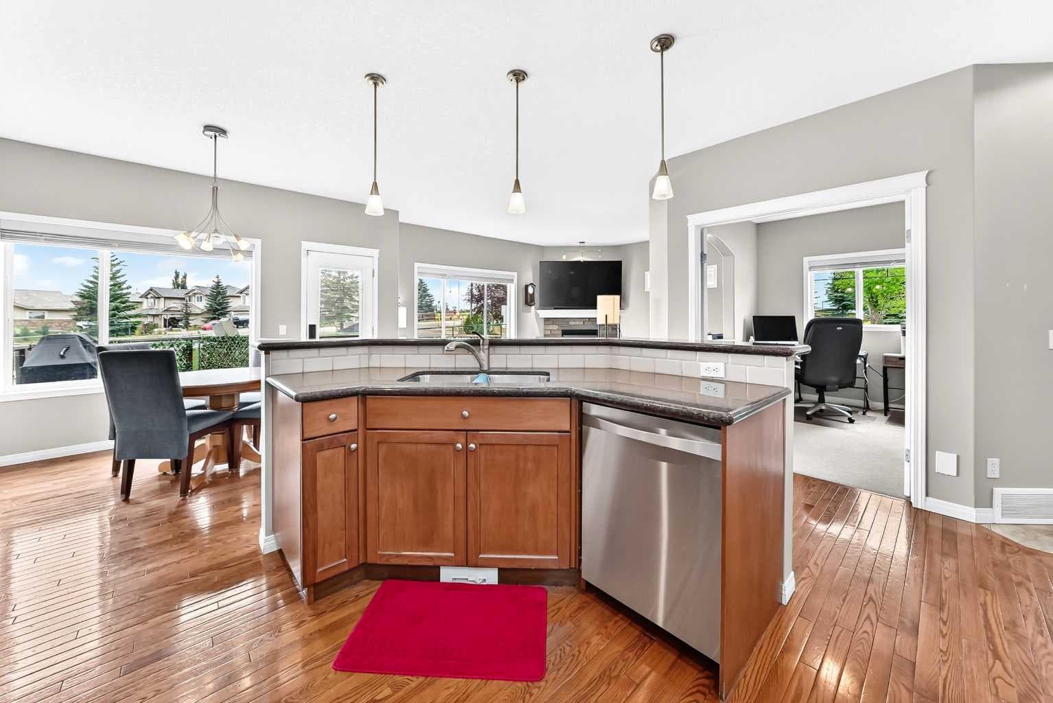316, 1 Glensummit Close SE
