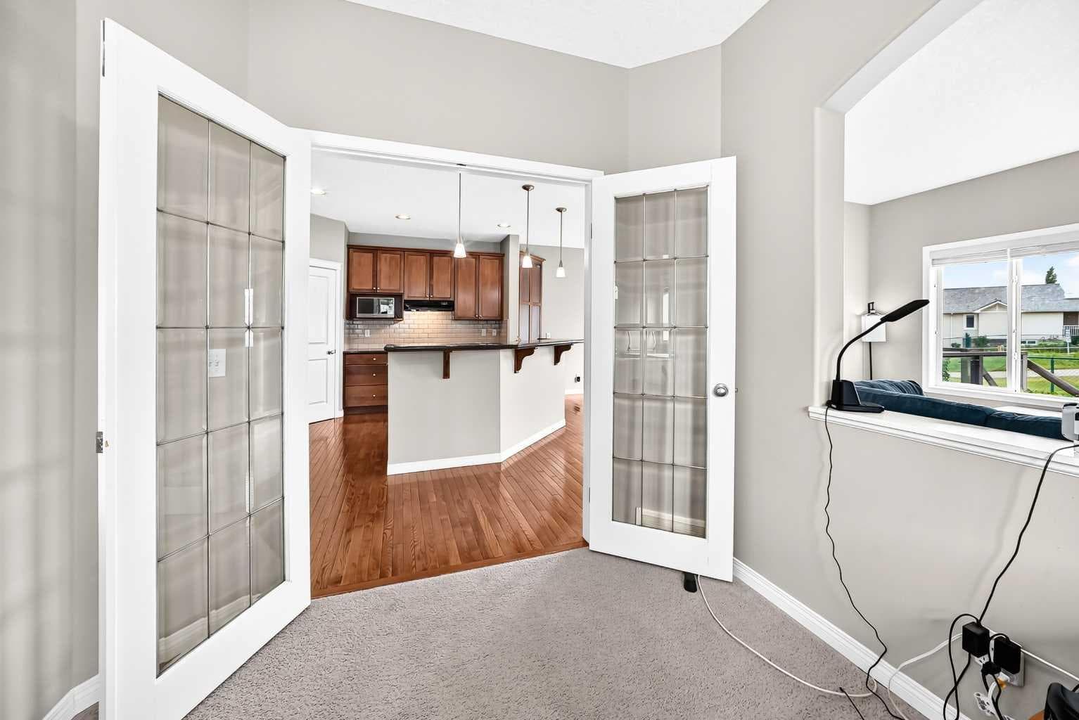 316, 1 Glensummit Close SE