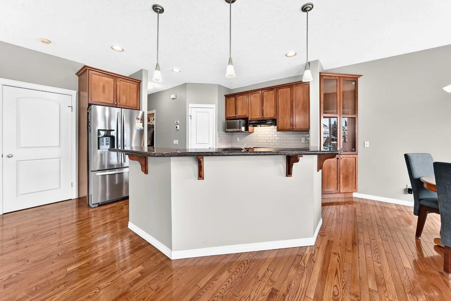 316, 1 Glensummit Close SE