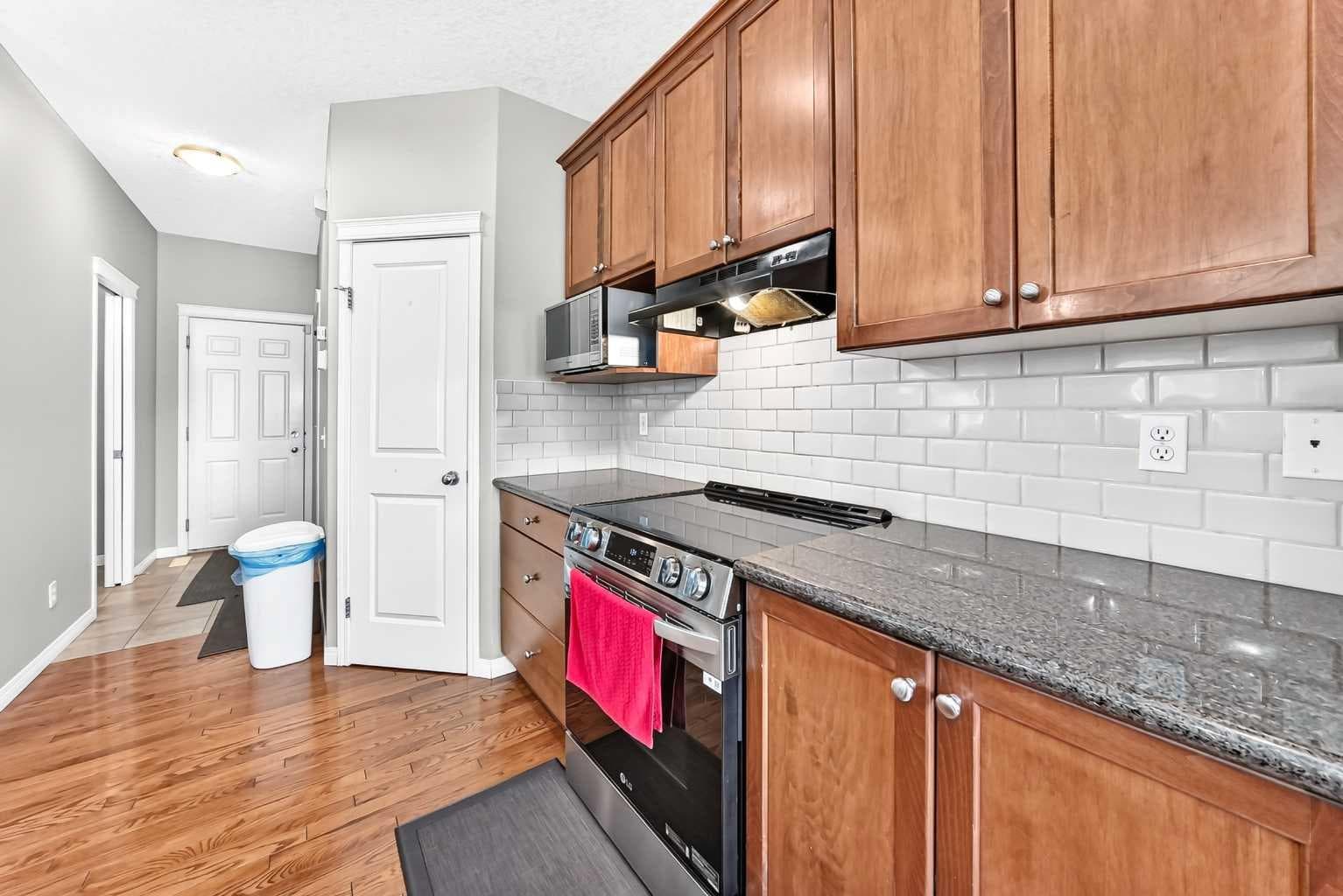 316, 1 Glensummit Close SE