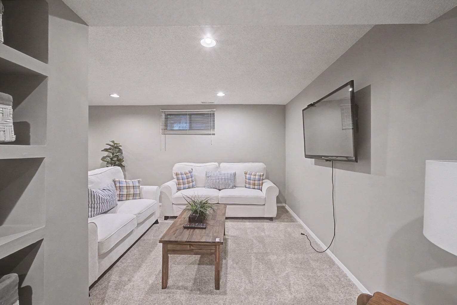 85 Rideau Close SW