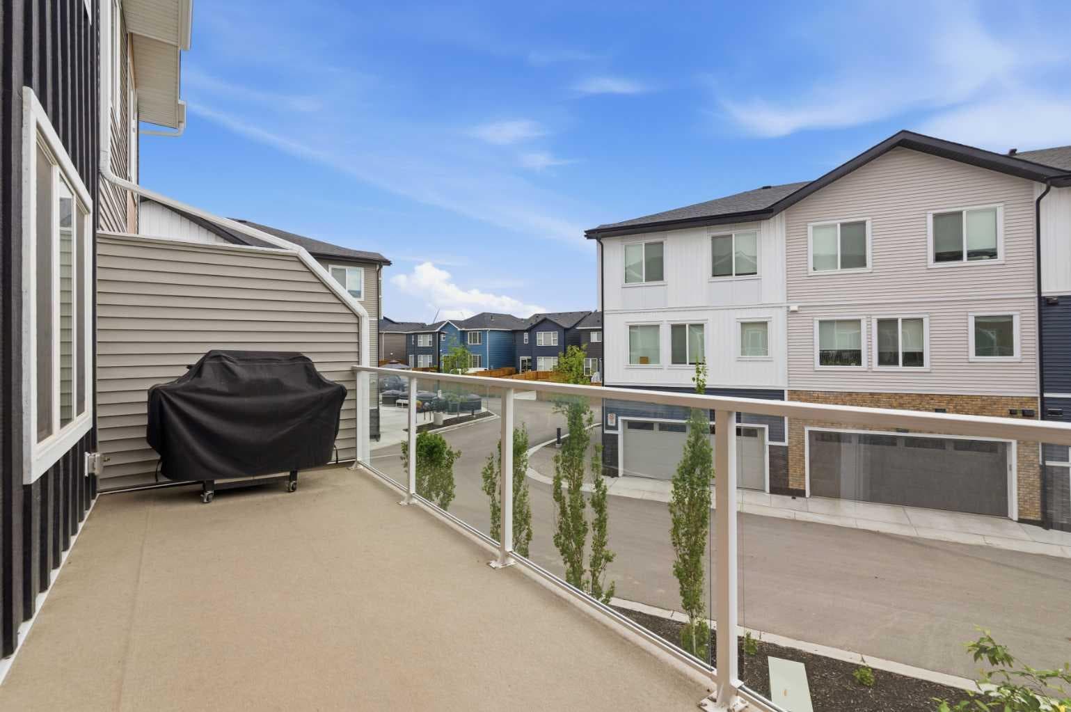 602, 335 Creekside Boulevard SW