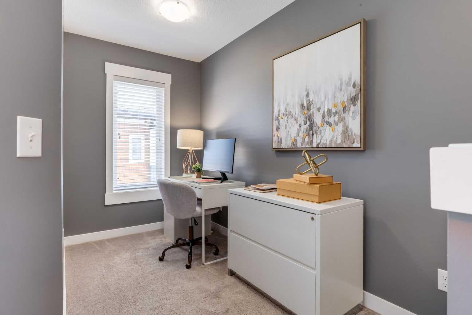 17, 111 Rainbow Falls Gate 
