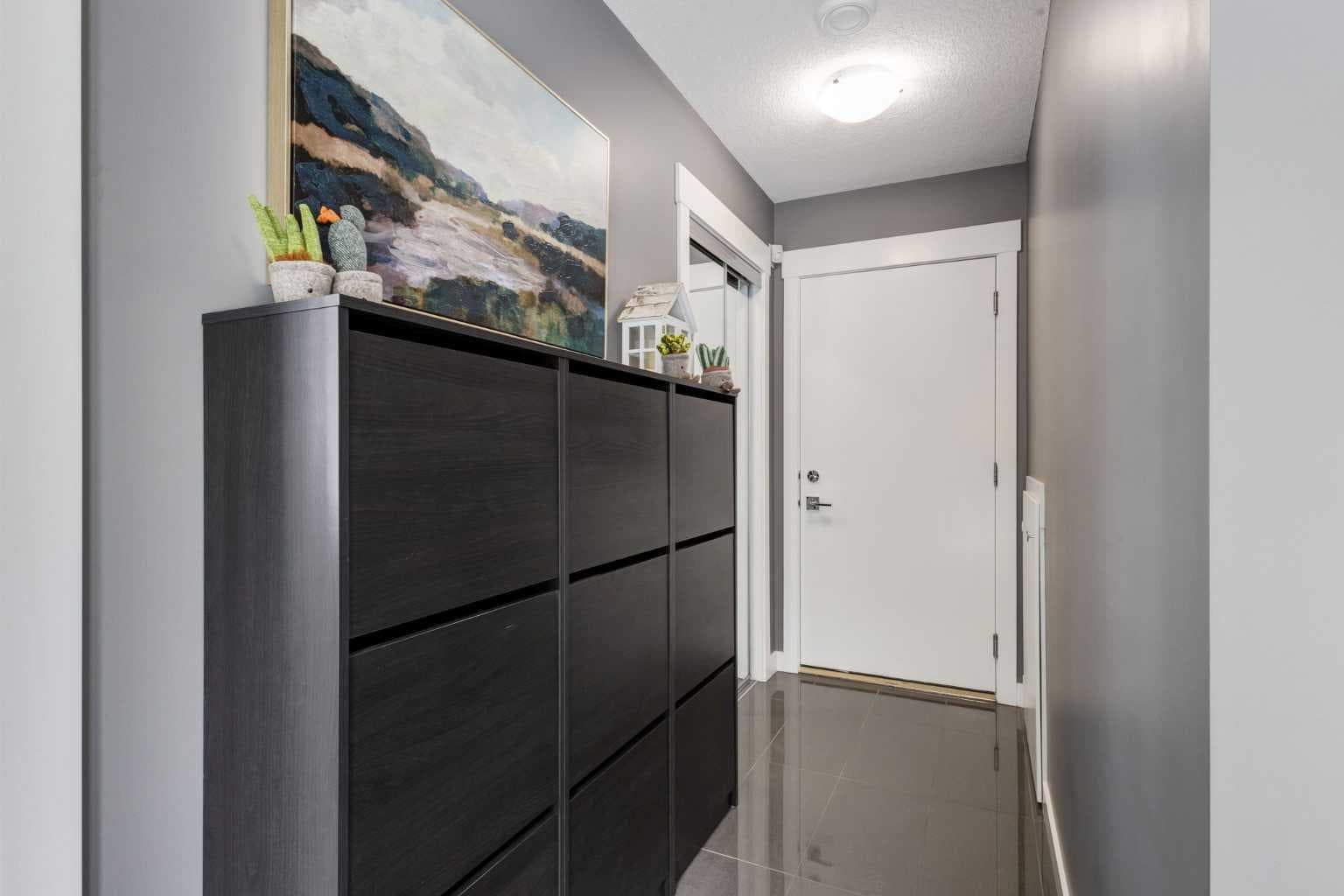 17, 111 Rainbow Falls Gate 