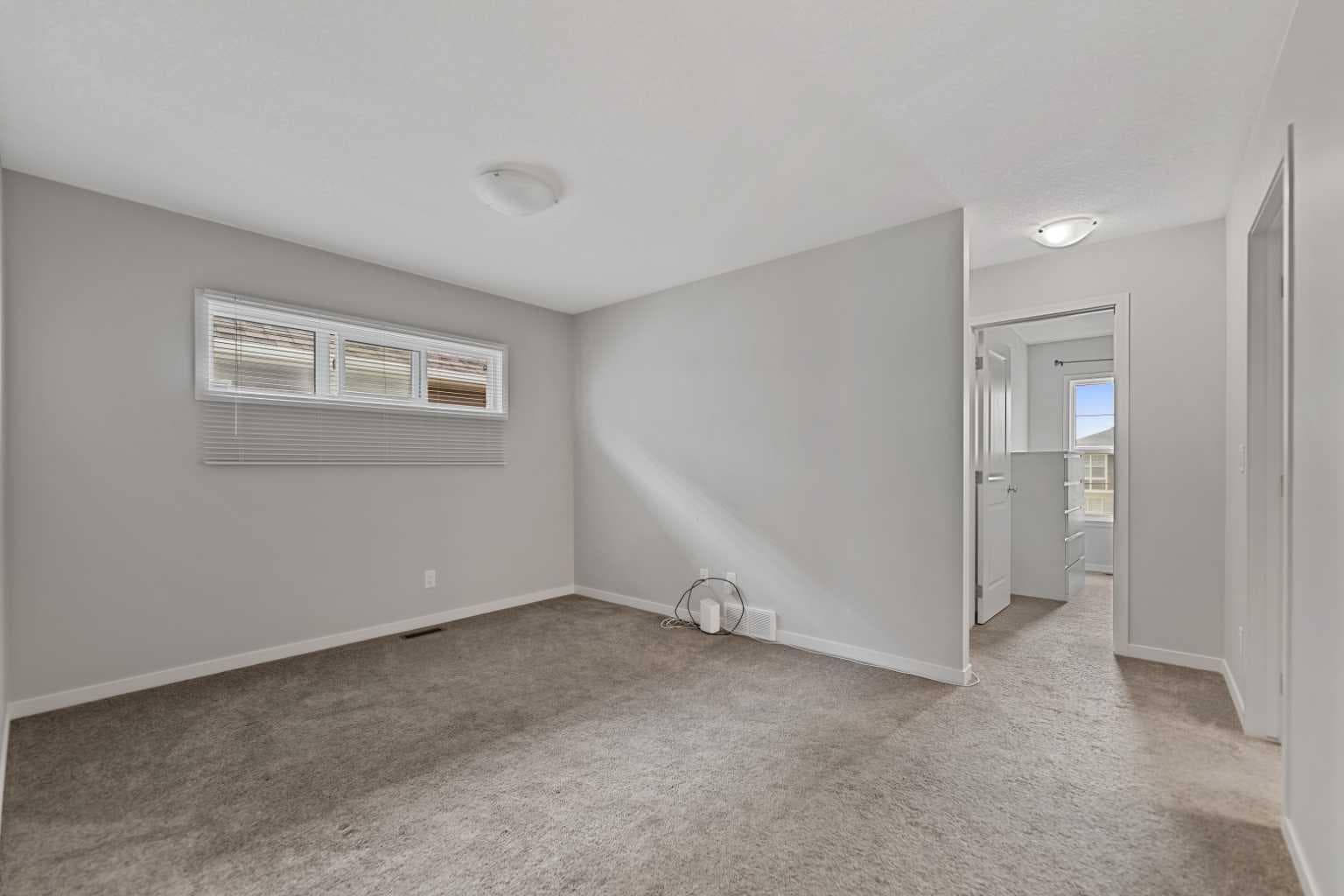 917 West Lakeview Drive 