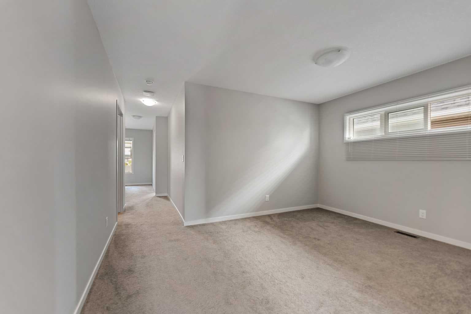 917 West Lakeview Drive 