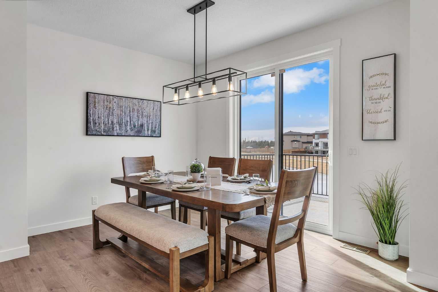 319 Kinniburgh Loop 