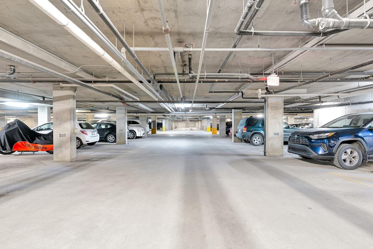 132, 35 Richard Court SW