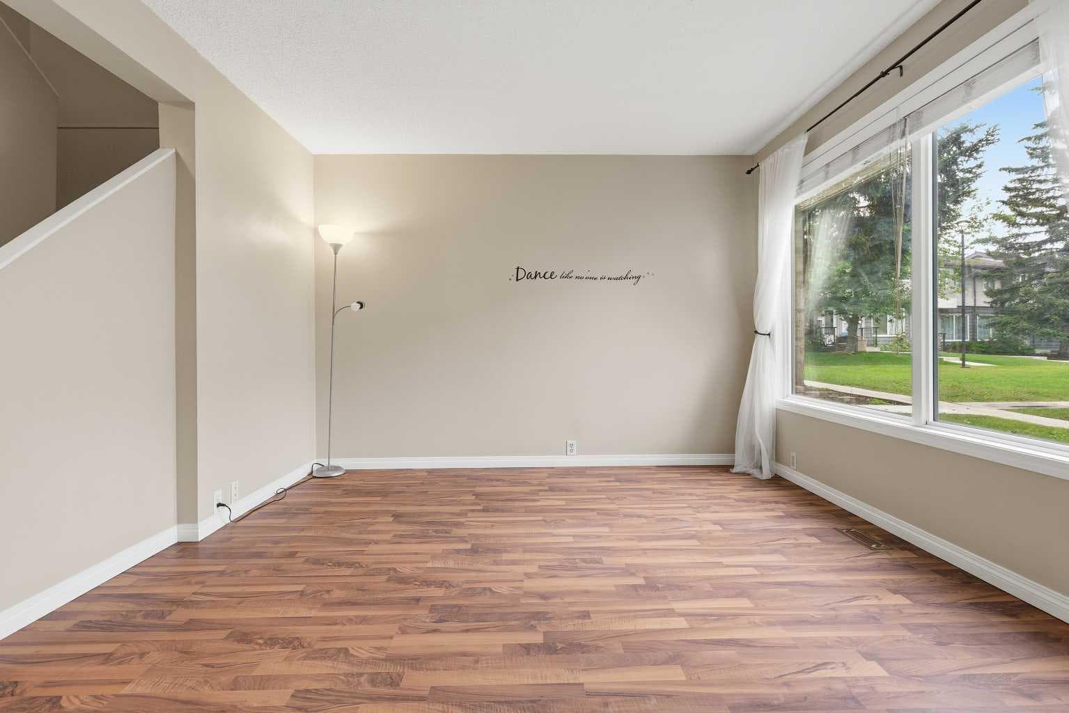 224, 999 Canyon Meadows Drive SW