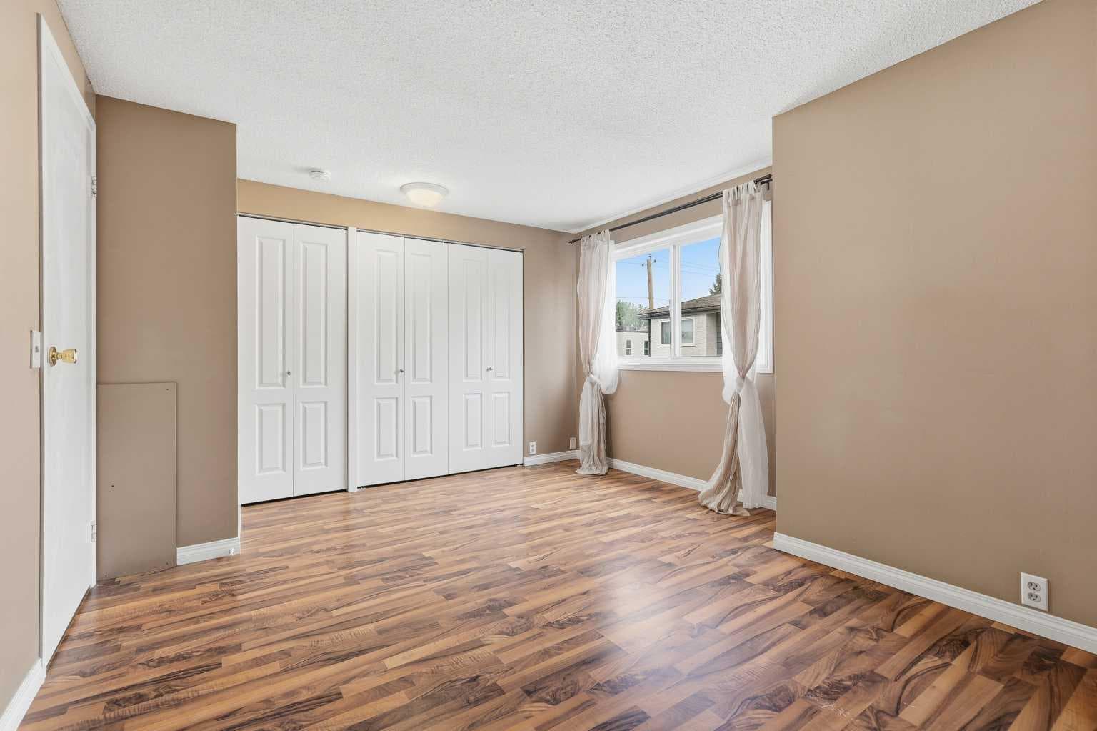 224, 999 Canyon Meadows Drive SW
