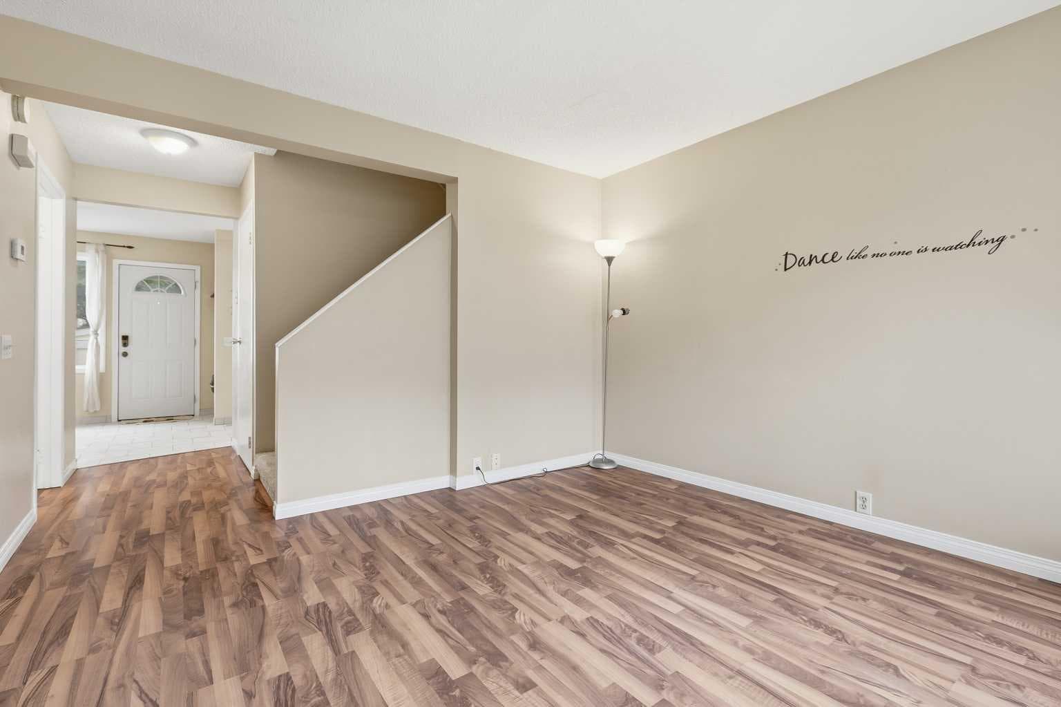 224, 999 Canyon Meadows Drive SW