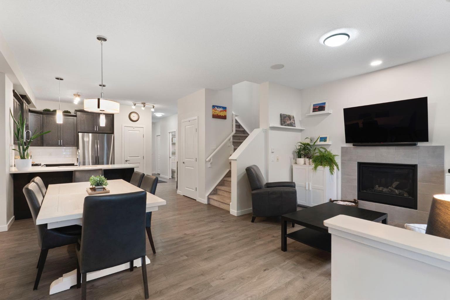 524 Midtown Street SW