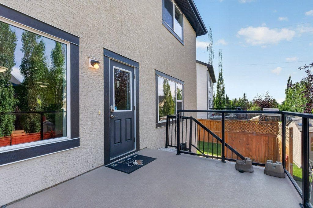 164 ASPENMERE Close 