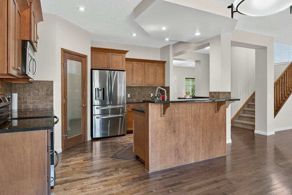 164 ASPENMERE Close 