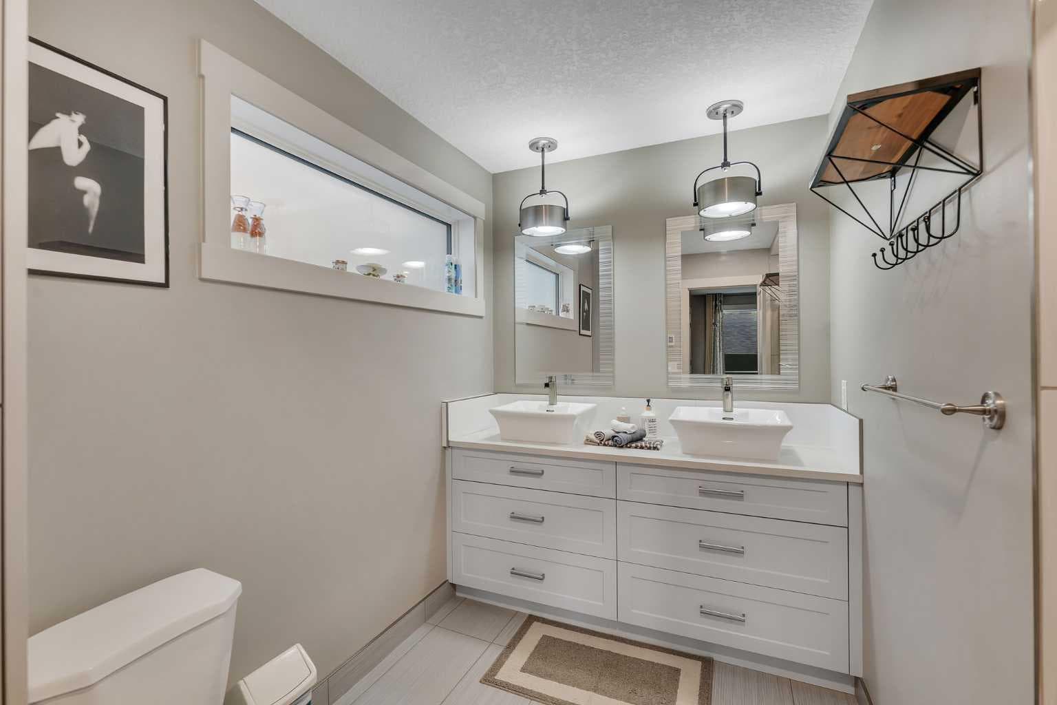 760 West Chestermere Drive 