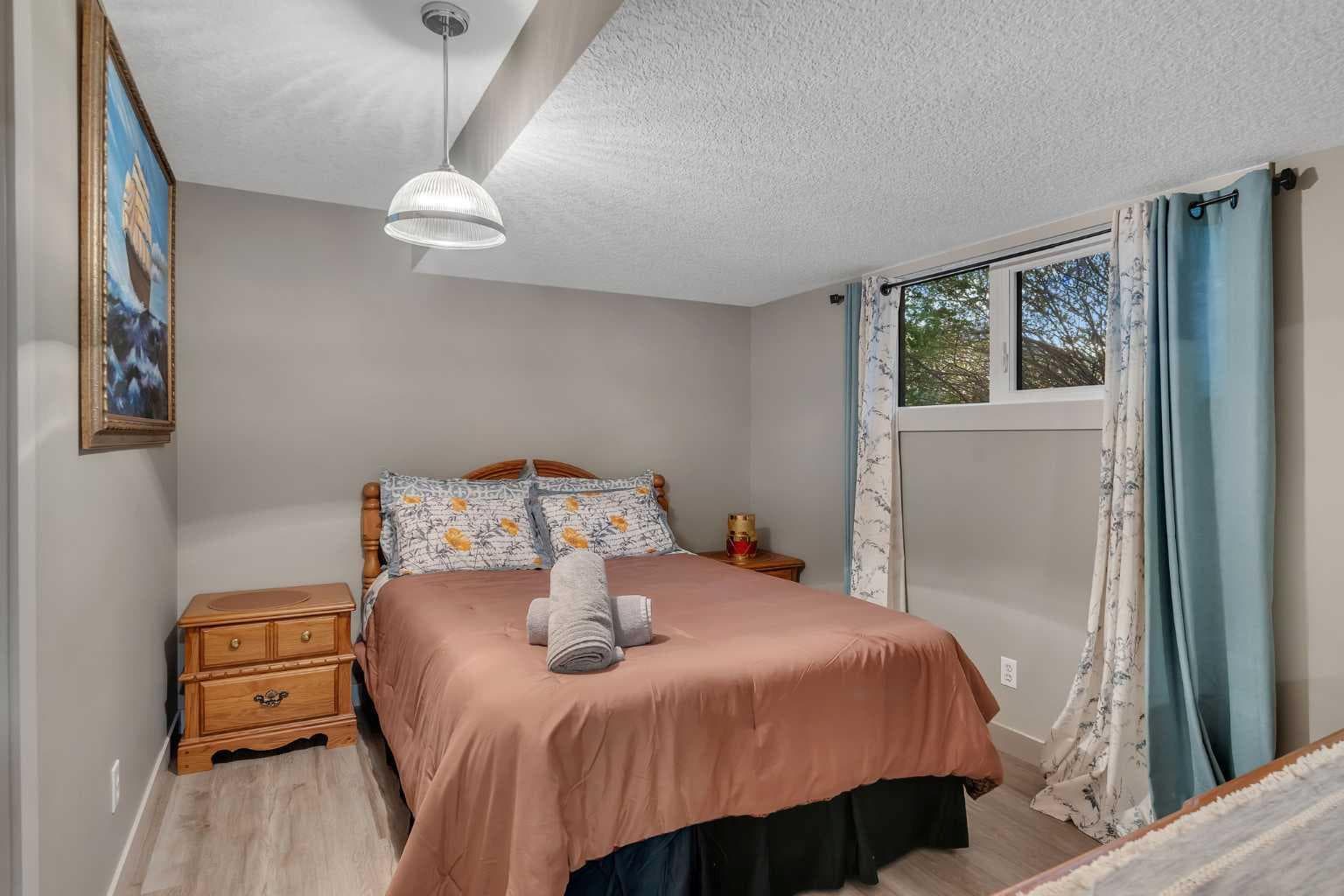 760 West Chestermere Drive 