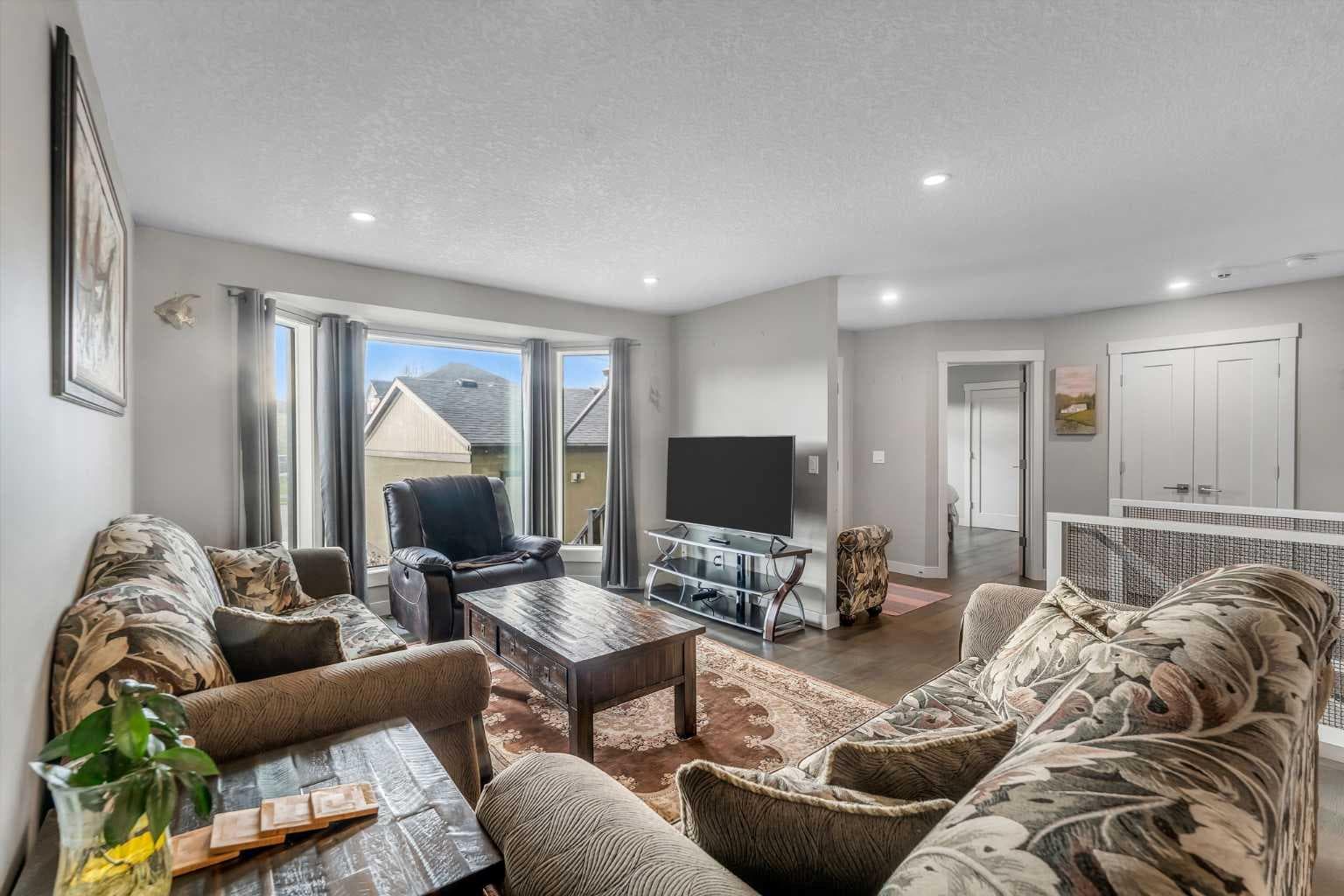 760 West Chestermere Drive 