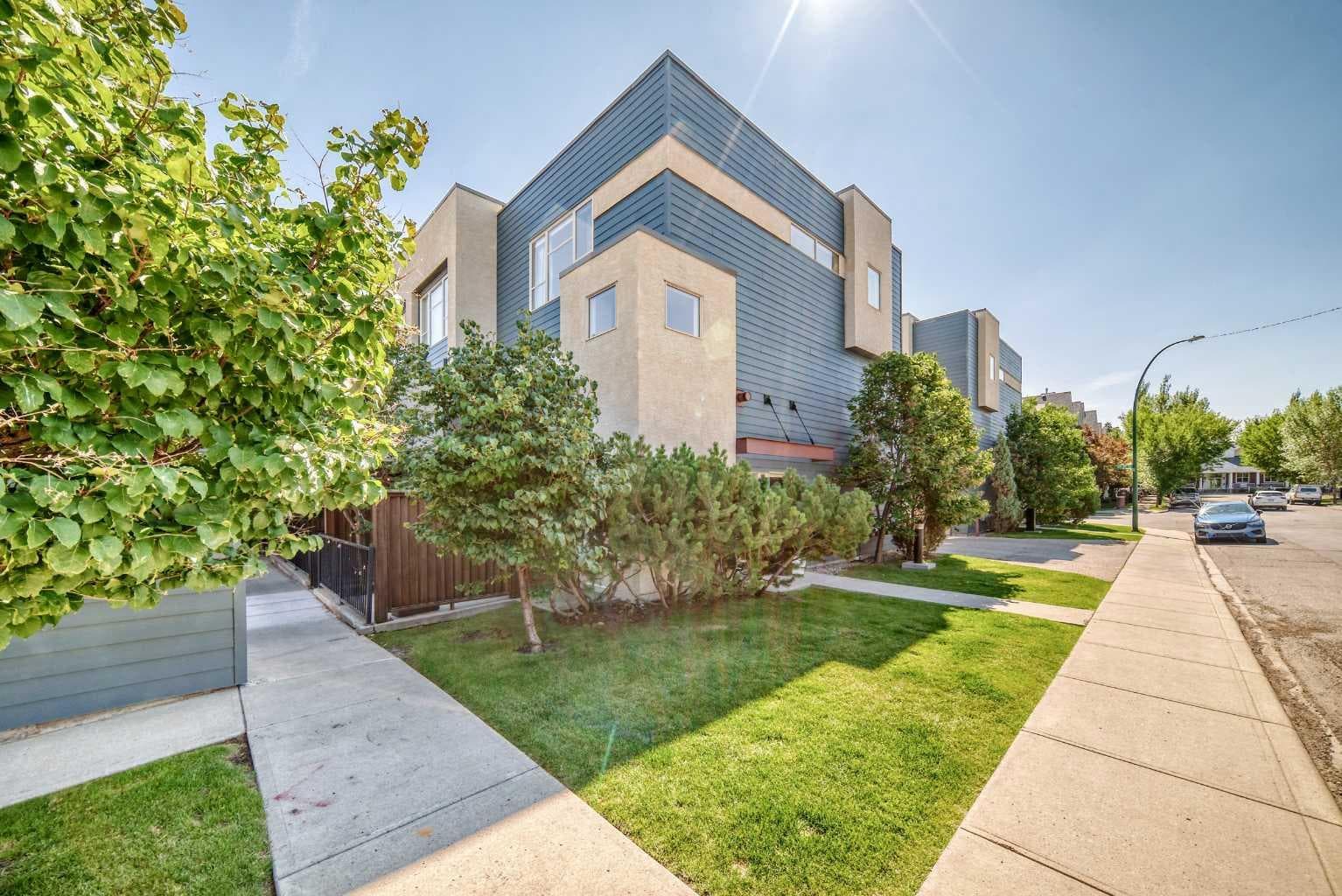 3532 21 Street SW