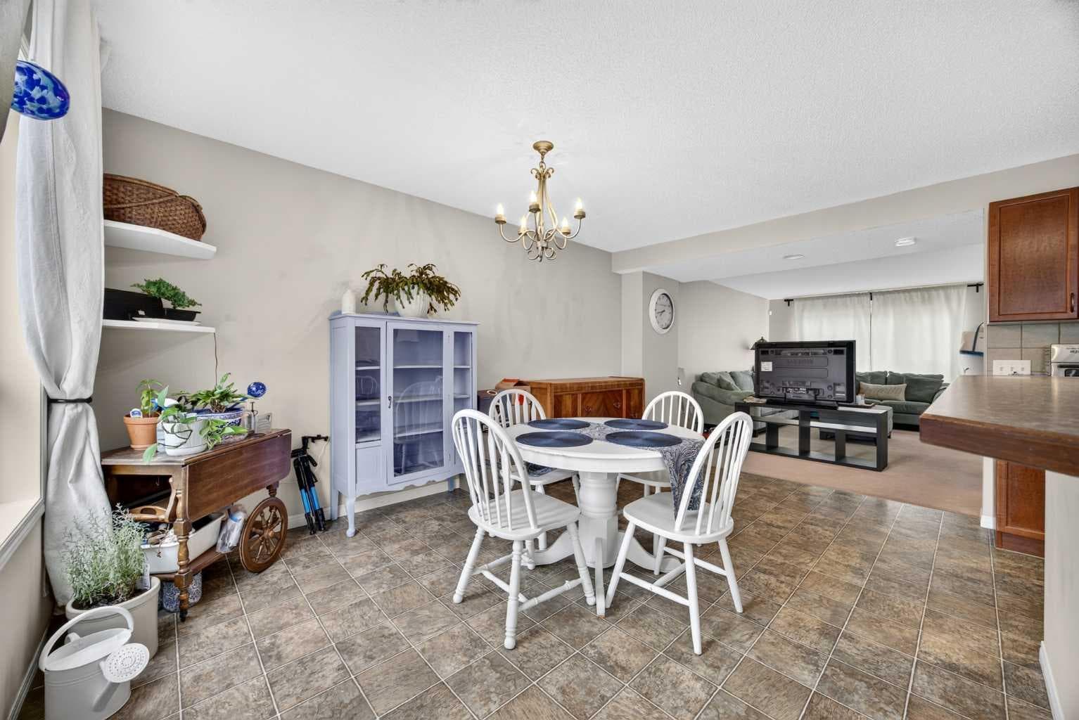 437 Tuscany Drive NW