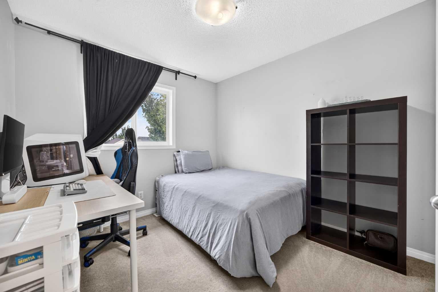 437 Tuscany Drive NW