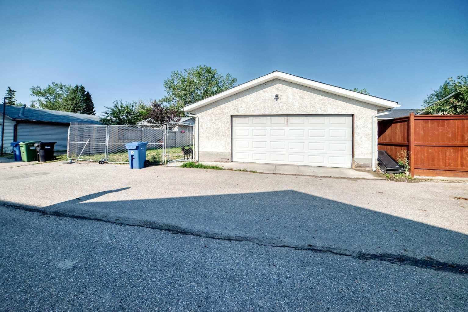 6432 Rundlehorn Drive NE