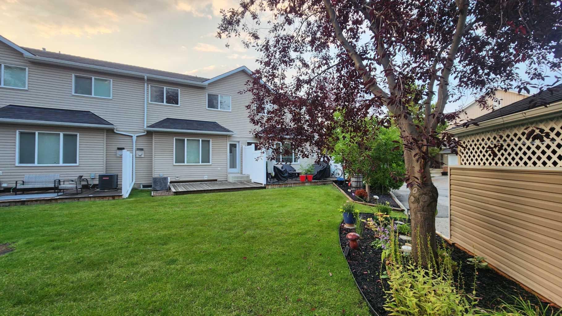 66 Chaparral Ridge Terrace SE