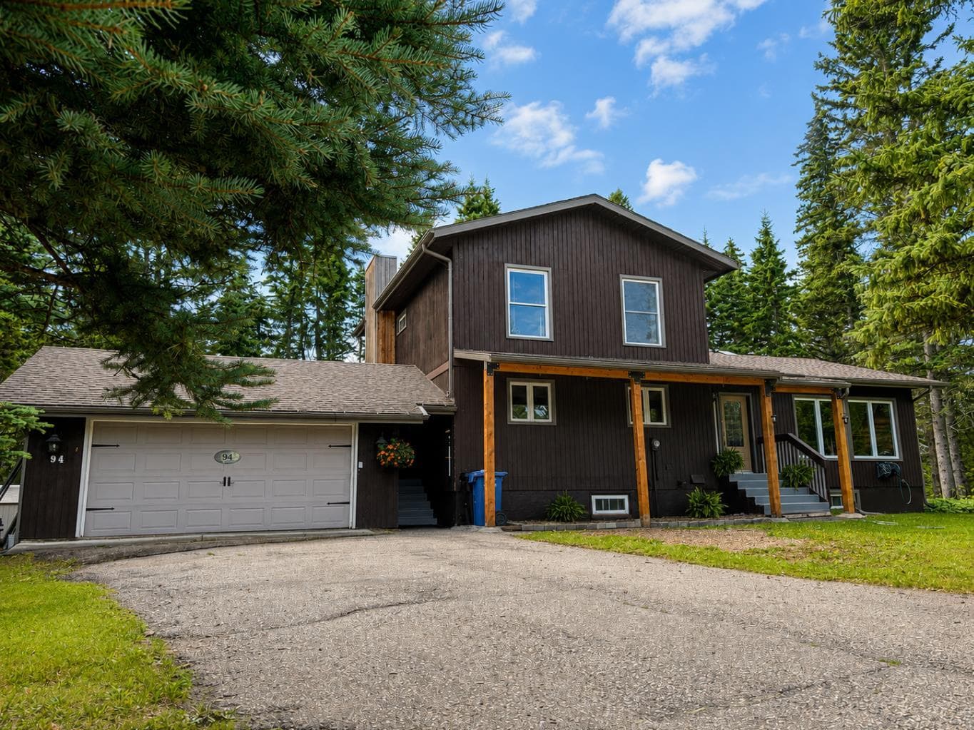 94 Redwood Meadows Drive 