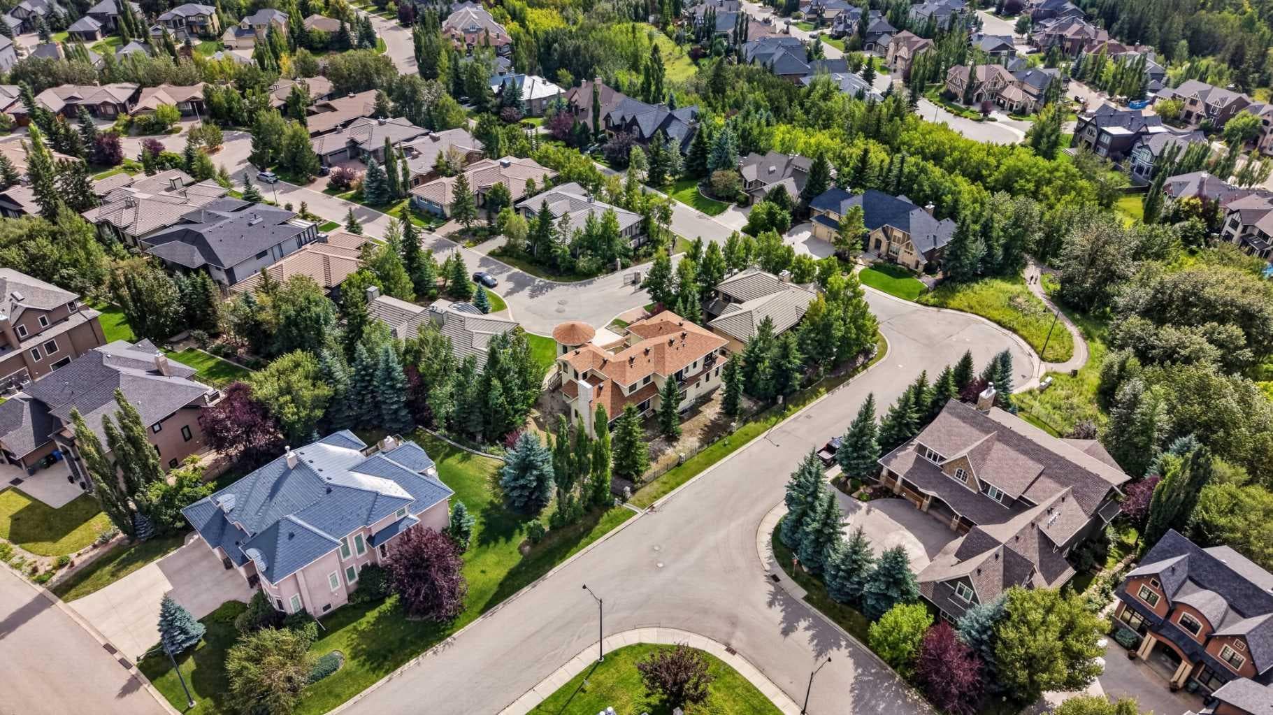8 Spring Valley Lane SW