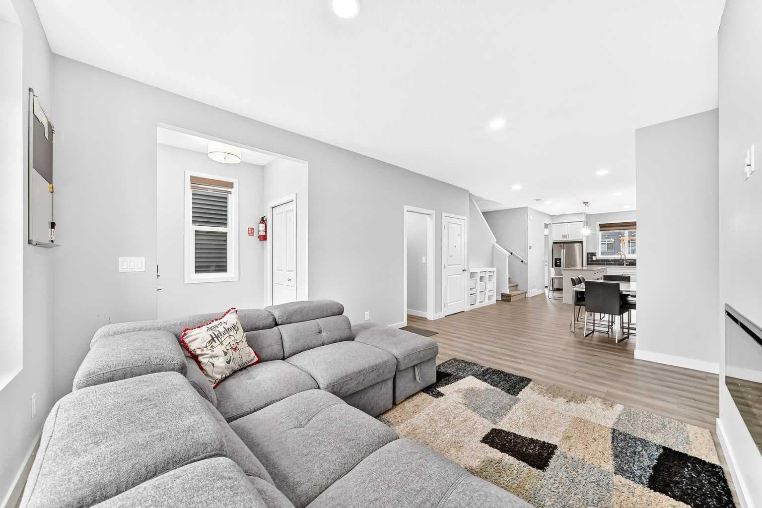 164 Langwell Common SE