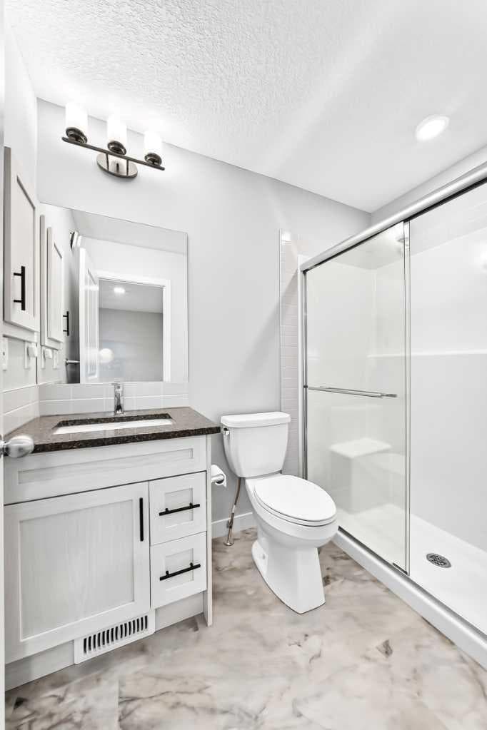 164 Langwell Common SE