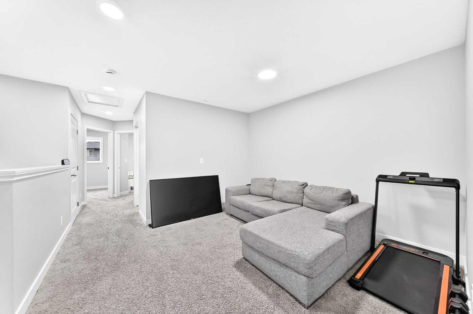 164 Langwell Common SE