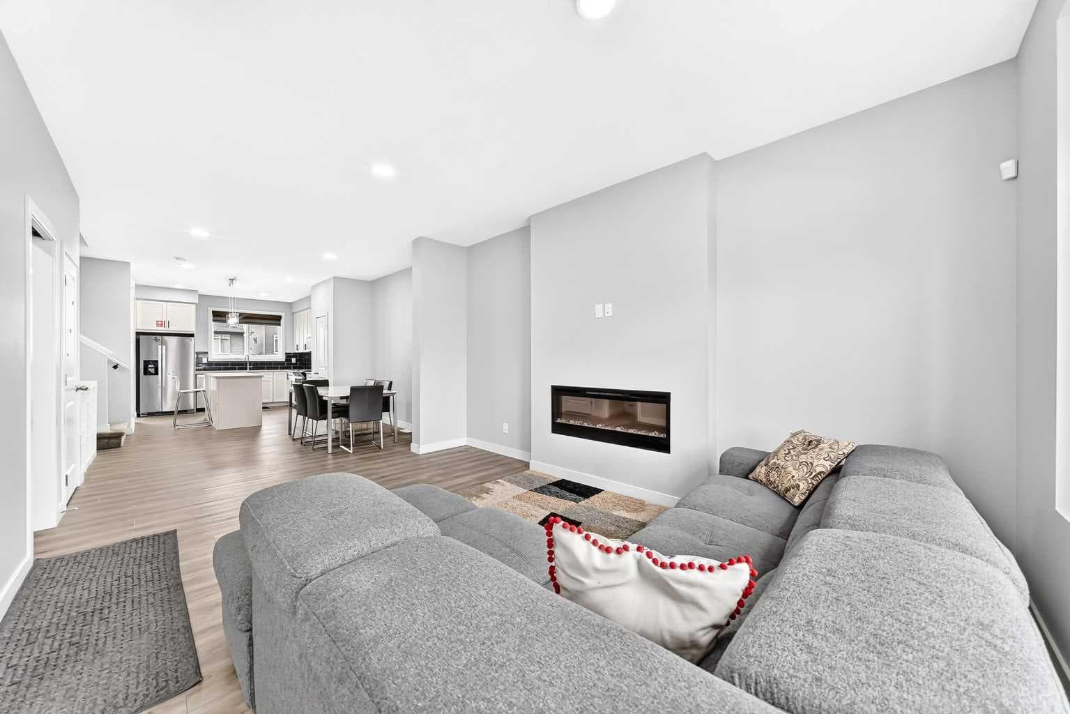 164 Langwell Common SE