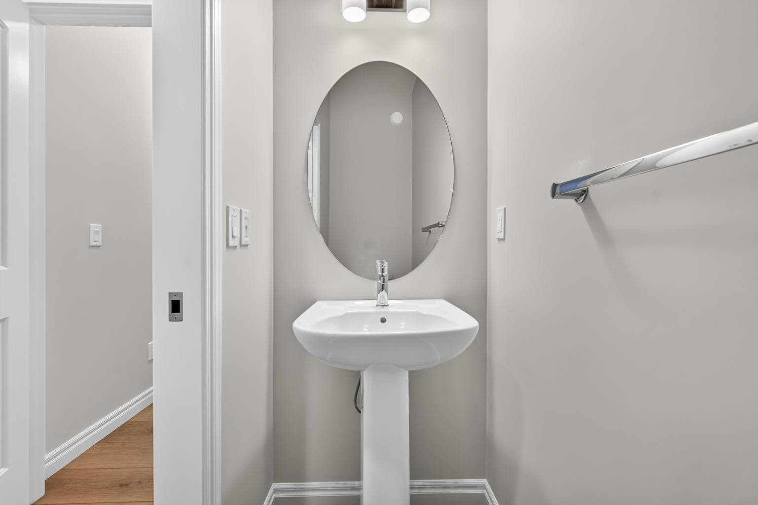 813 Chelsea Village 