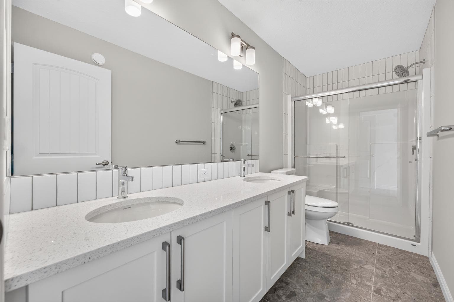 813 Chelsea Village 