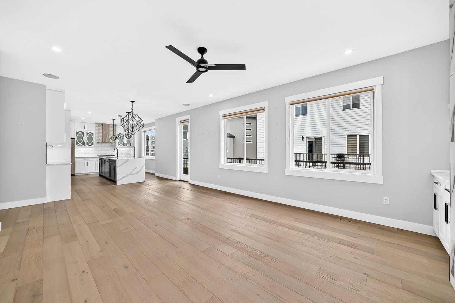 215 Kinniburgh Place  