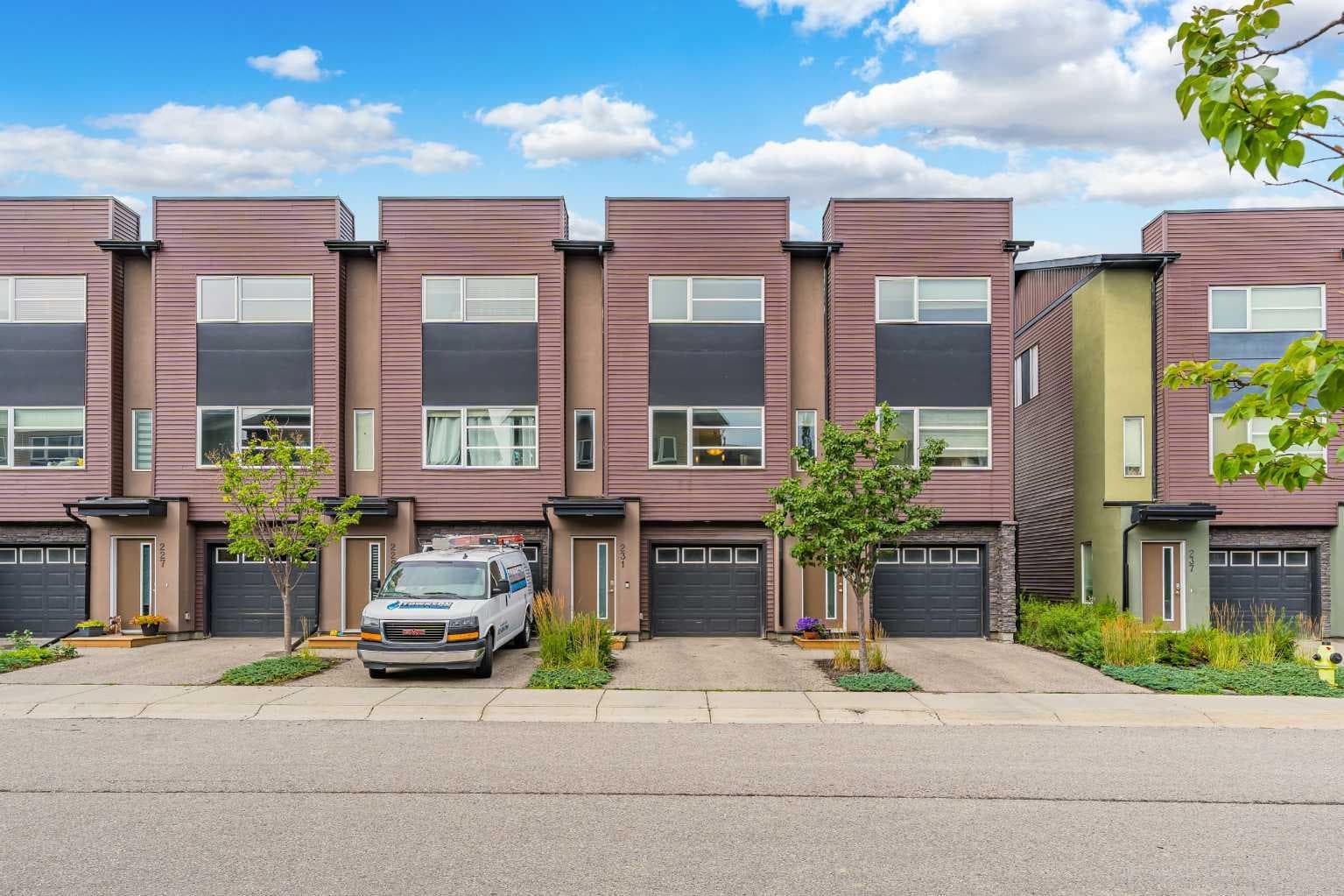 231 Covecreek Circle NE