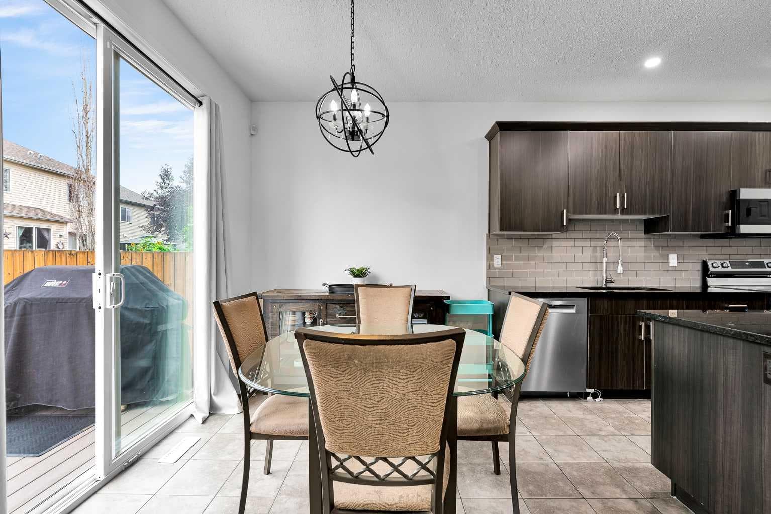122 Windridge Road SW