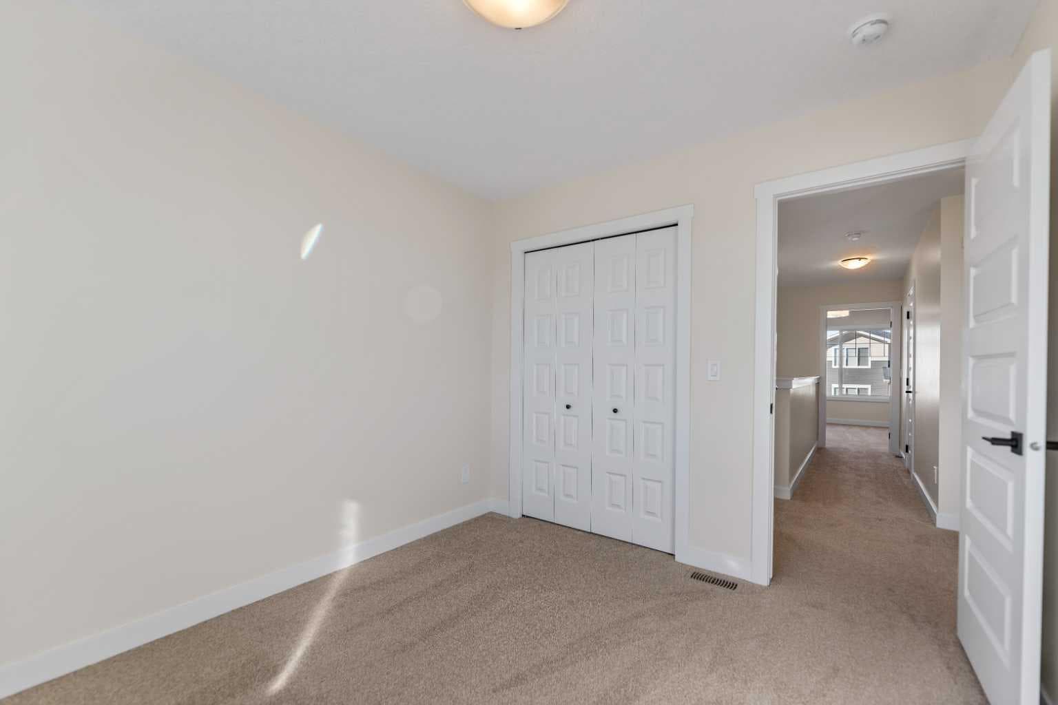 734 Bayview Hill SW