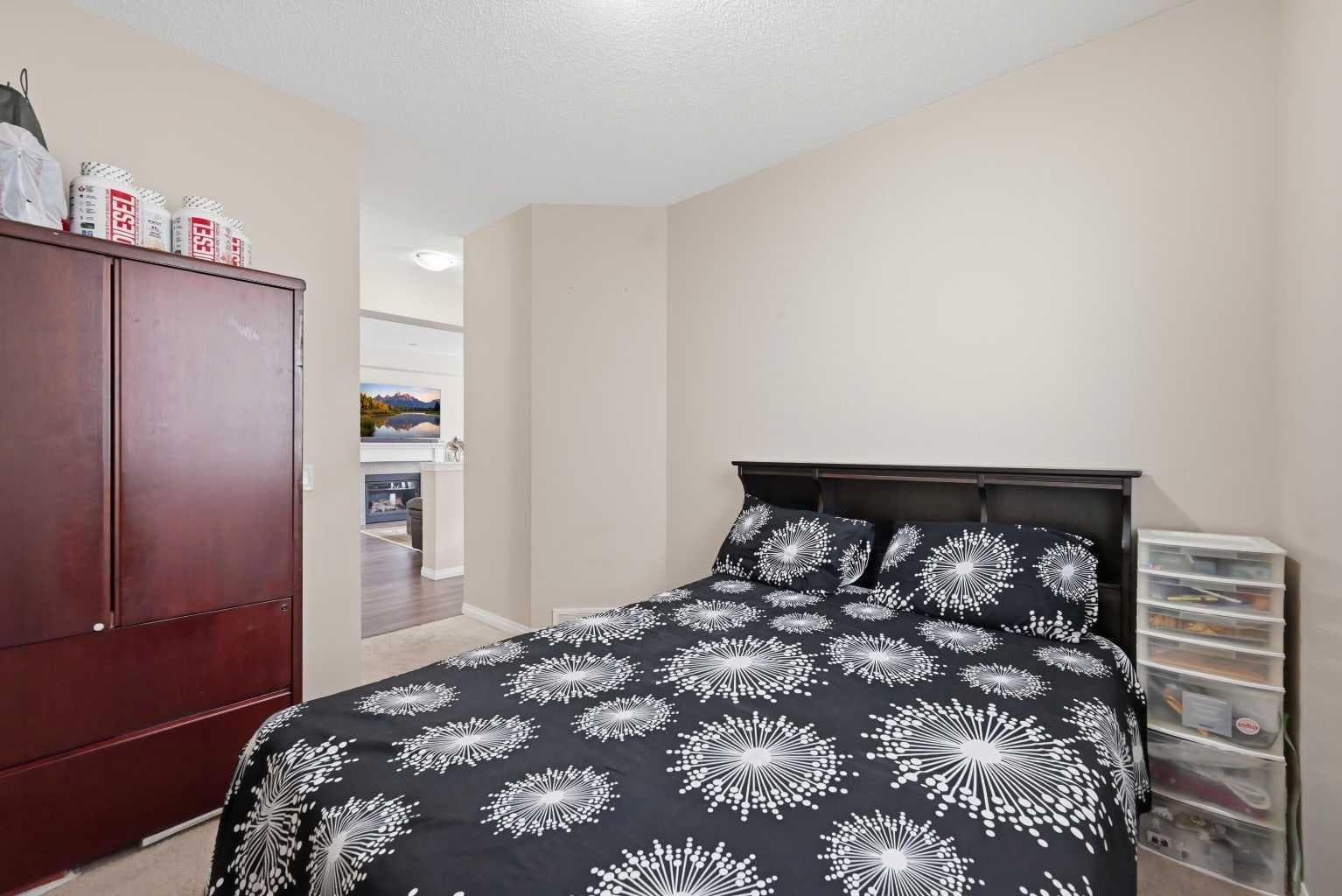 146 Windwood Grove SW