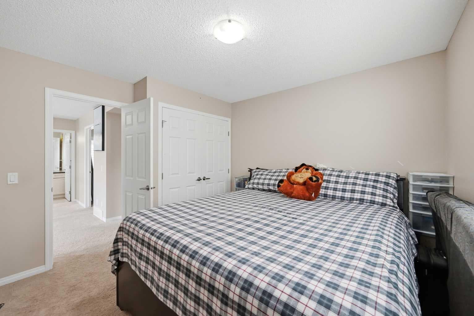 146 Windwood Grove SW