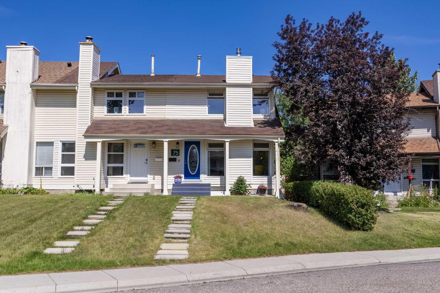 75 Woodhill Court SW