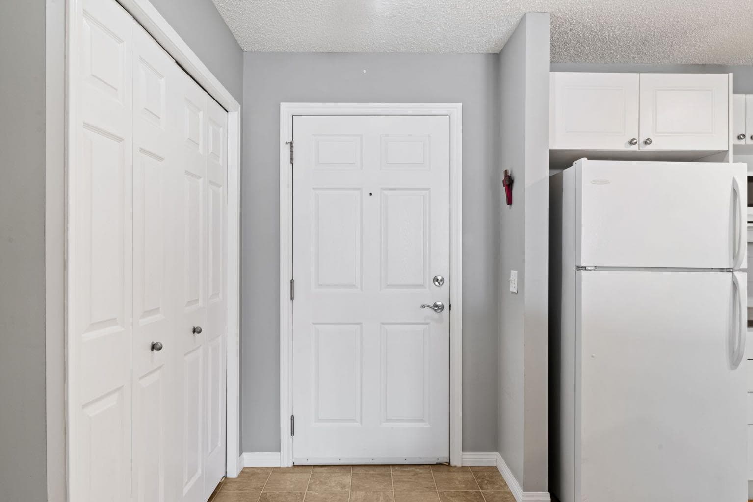 2209, 950 Arbour Lake Road NW