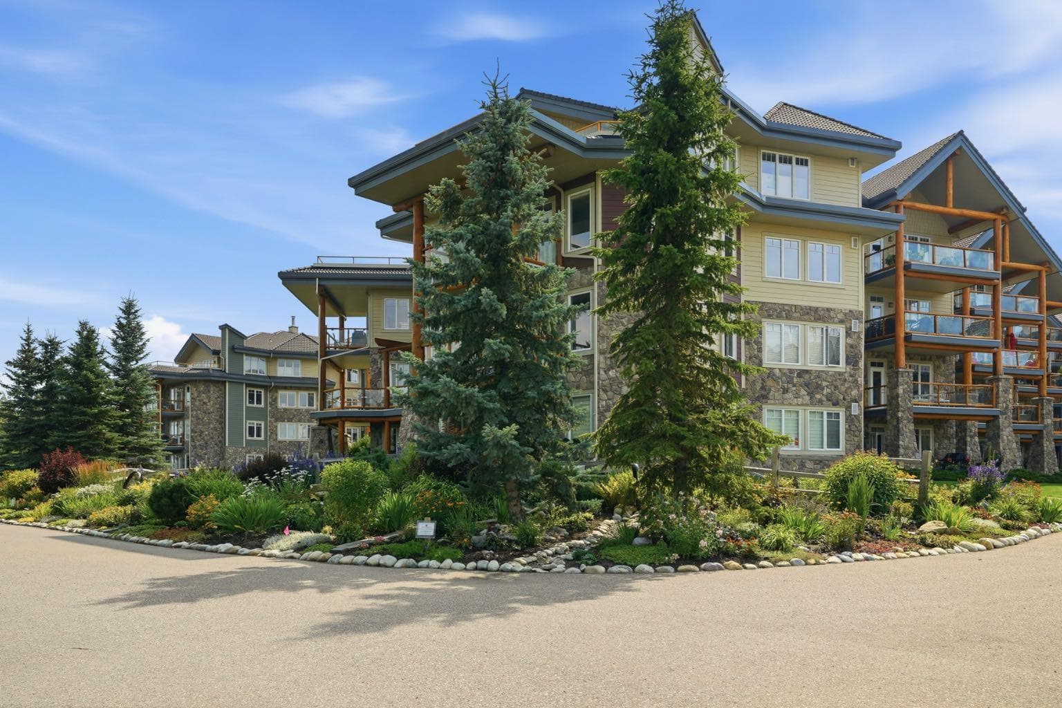 2146, 2330 Fish Creek Boulevard SW
