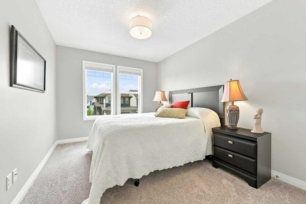 72 Sundown Way 